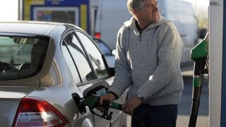 Správa, ktorá vodičov nepoteší. Ceny ropy naďalej stúpajú